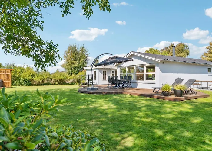 Lovely In With Wifi Ferienhaus *