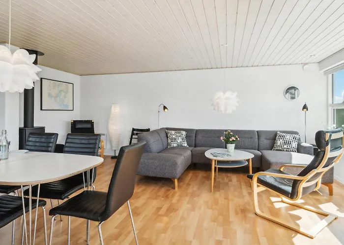 Ferienhaus Lovely In With Wifi